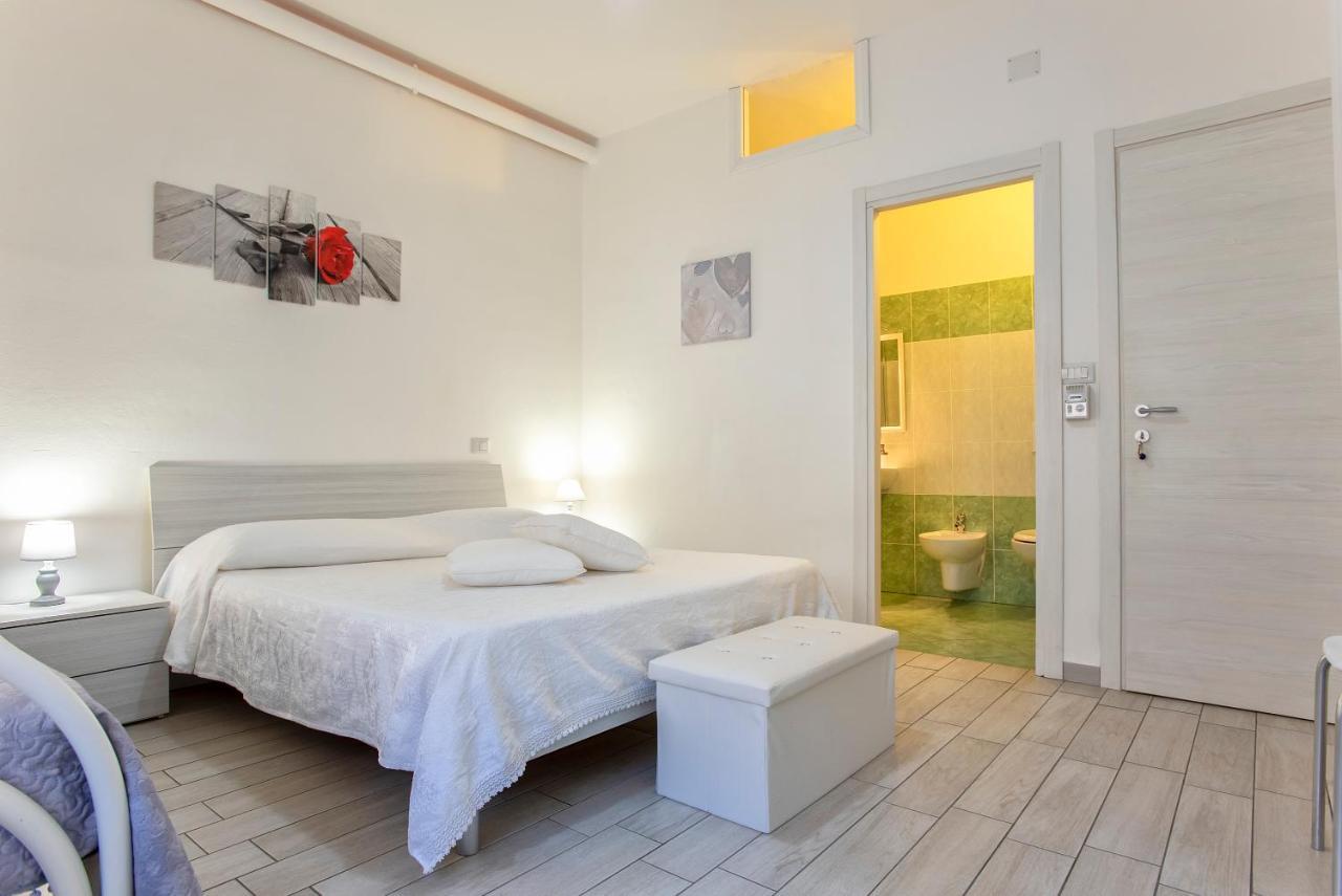 Jadianas Guest House Alghero Esterno foto